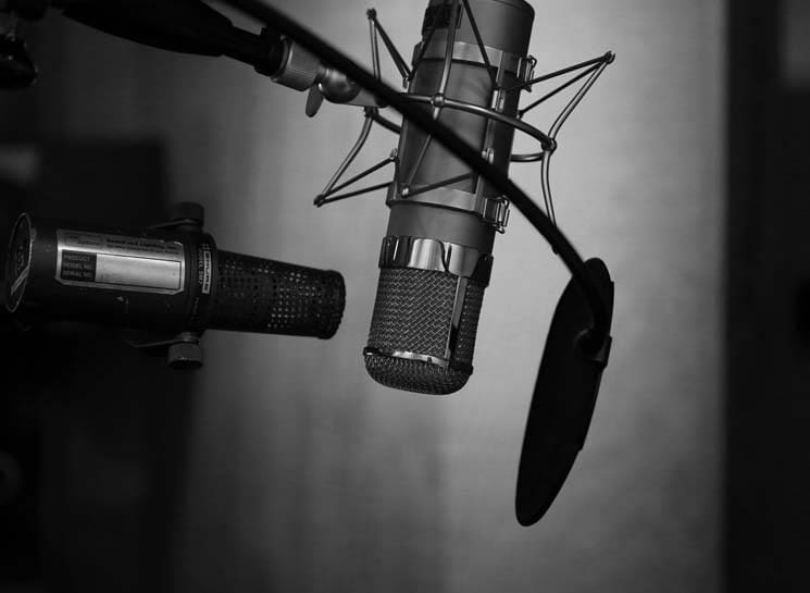 Microphones for voice overs